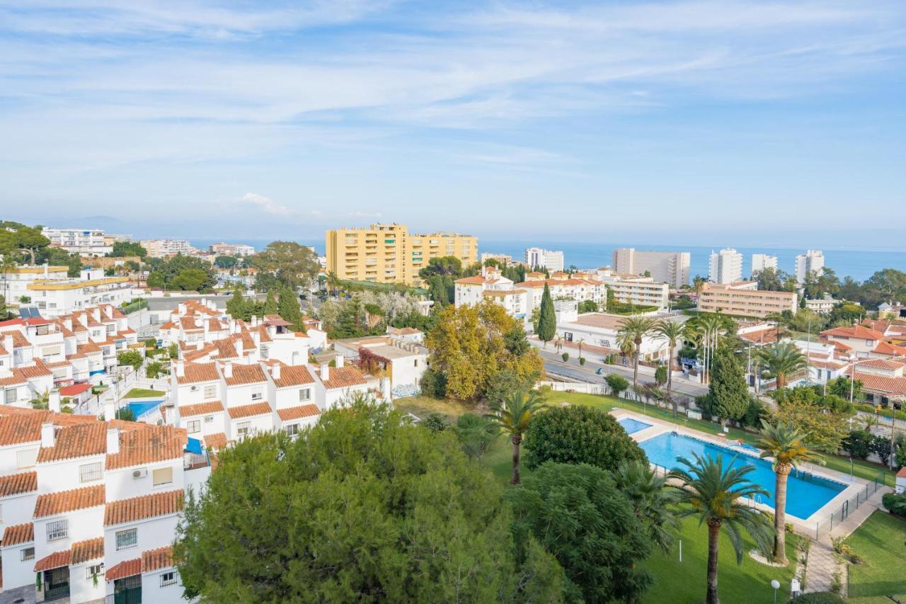 Holiday Rentals Piscina, Playa Parking A 5 Min Caminando Del Puerto De Benalmádena Exterior foto